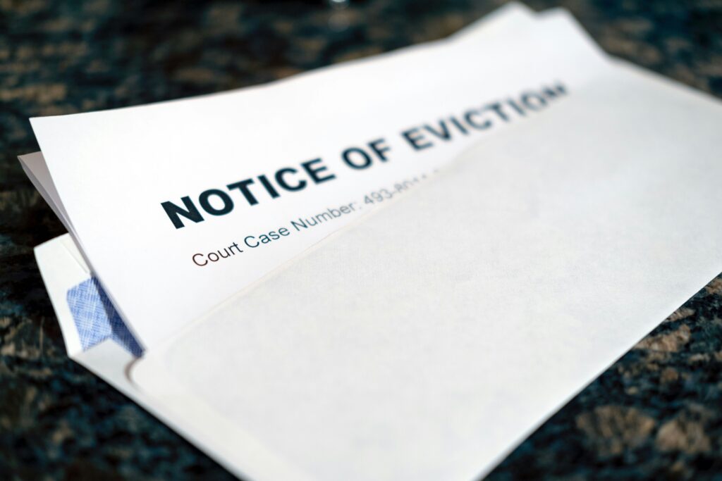 how does an eviction affect your credit score?